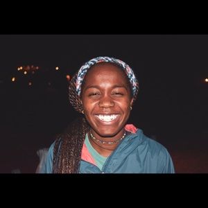 Meet your Posher, Arielle